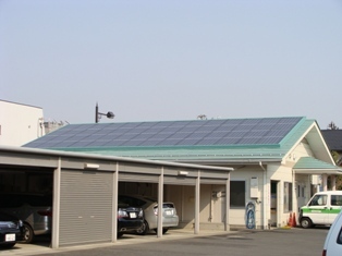 写真:公用車管理棟
