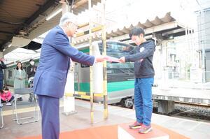 写真:表彰式3