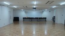 写真：講座室2号側前方から撮影した室内