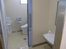 写真：トイレ内部