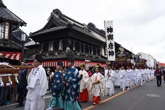 写真:川越氷川祭の山車行事1