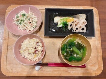 2025年の調理実習で作った料理の写真（たらのゆずあんかけメニュー）