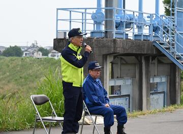 排水ポンプ車合同訓練時の市長挨拶の様子
