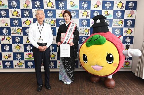 写真：委嘱式の様子