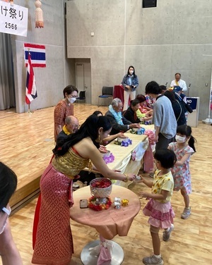 写真：お祭りの様子1