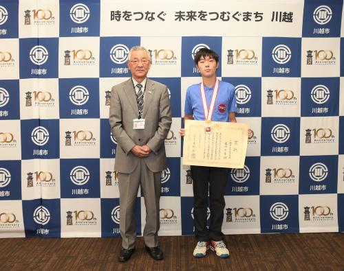 写真：廣岡(ひろおか)光希(みつき)選手との記念撮影