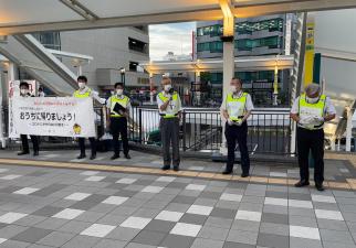 写真：街頭活動1