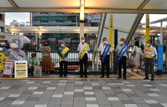 写真：新型コロナウイルス感染防止対策街頭キャンペーン2