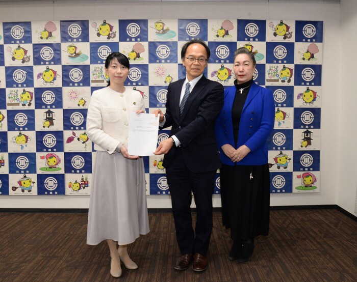 答申の様子の写真