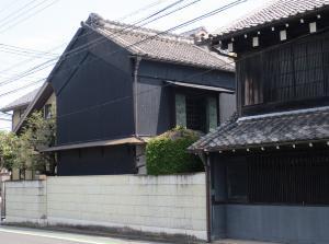 写真:綾部家土蔵