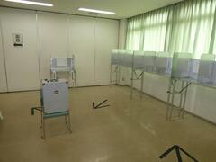 写真：選挙の様子