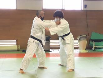 稽古に励む土屋選手の写真