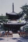 写真：多宝塔