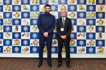 写真：ビジネス研修生市長表敬訪問