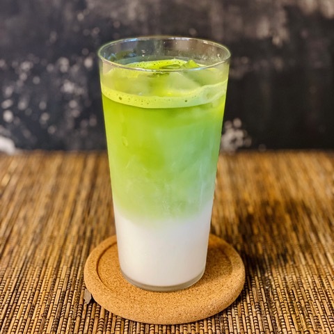 写真：河越抹茶の抹茶ラテ
