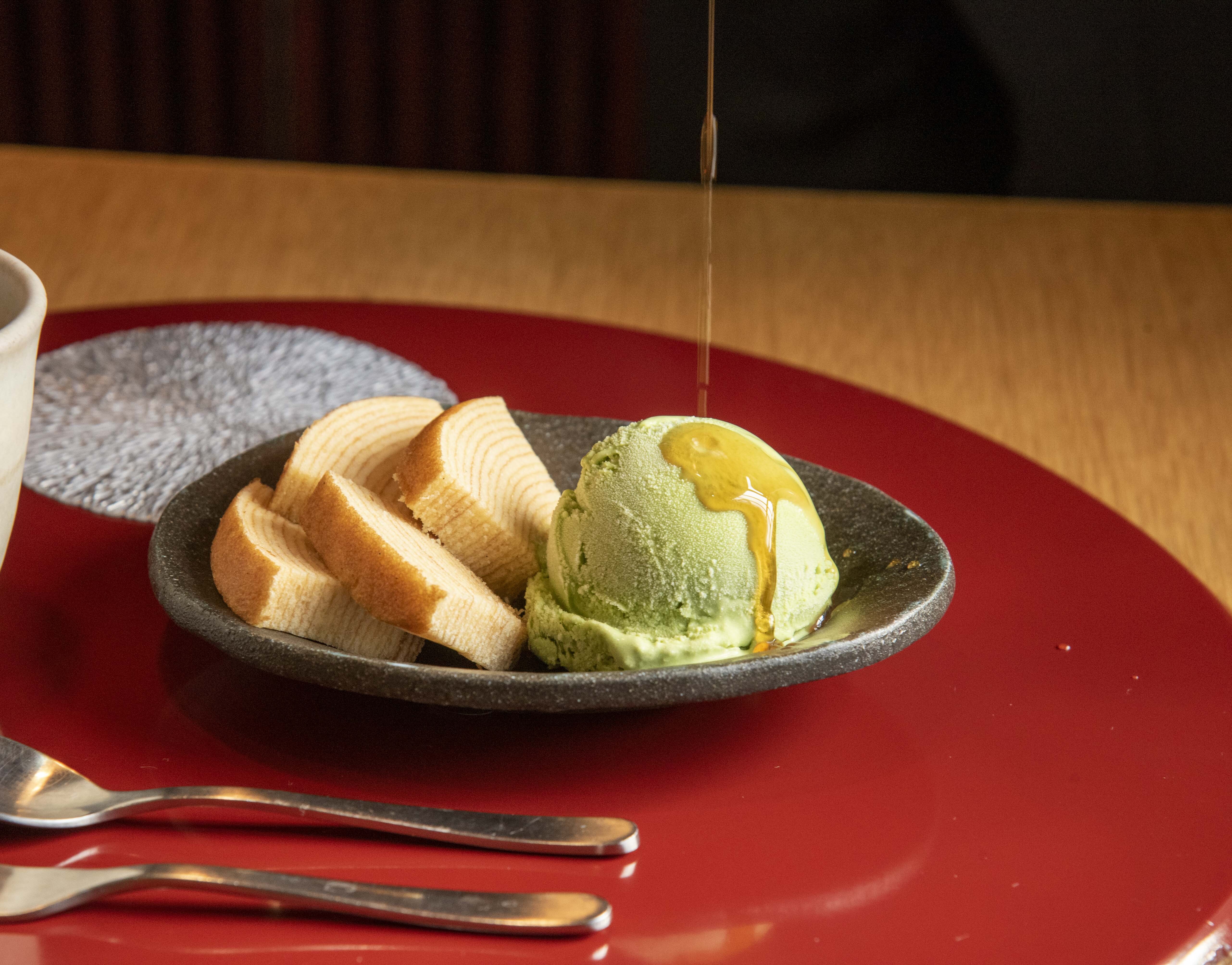 写真：川越ソフトバウム　アイス添え