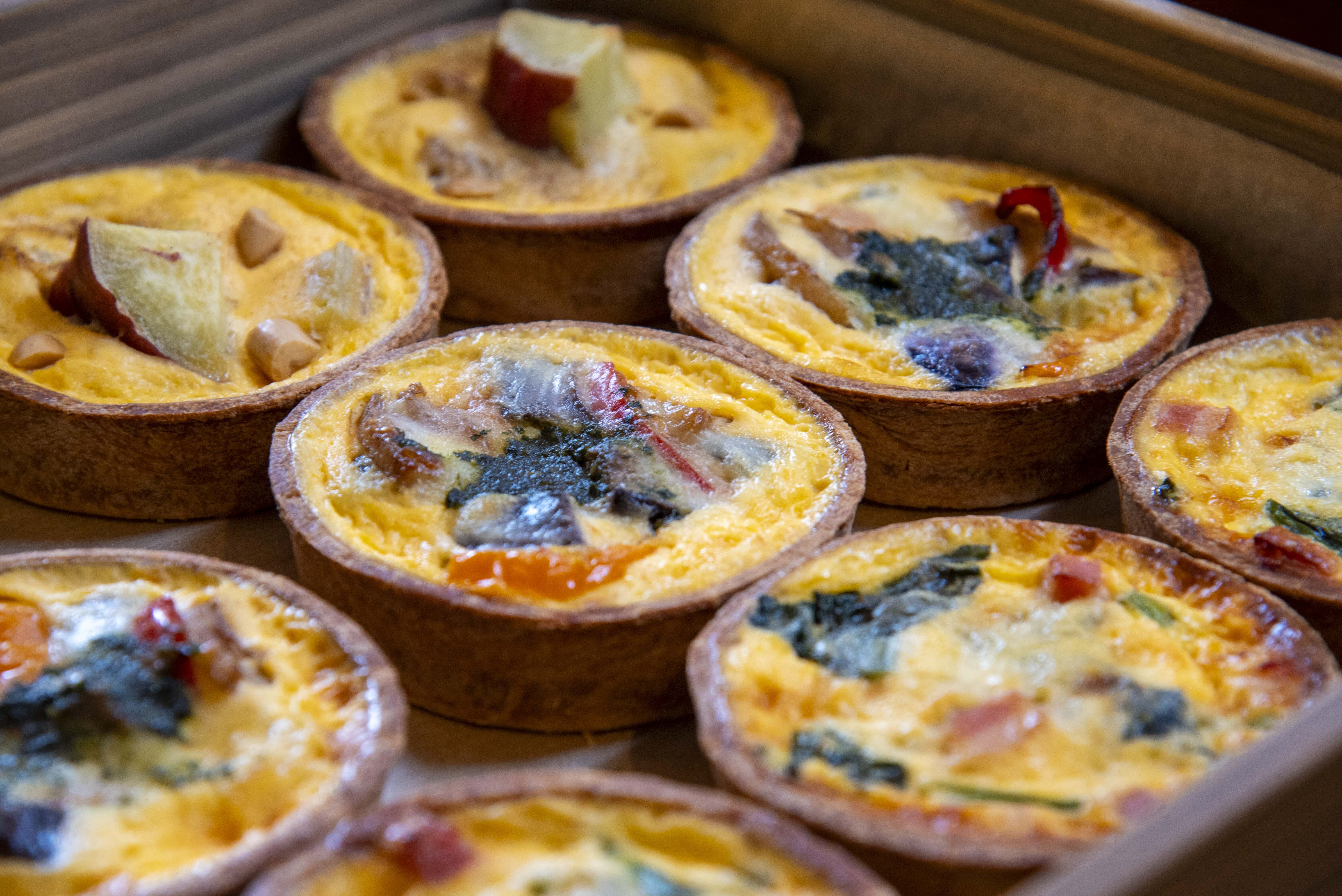 写真:秋野菜のキッシュ