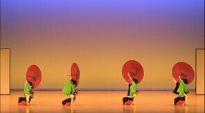 写真：舞踊の写真