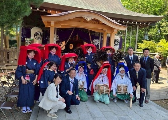 写真：小浜市との記念撮影