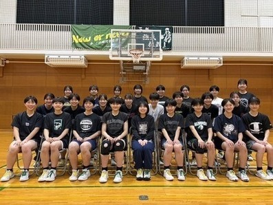女子バスケットボール集合写真