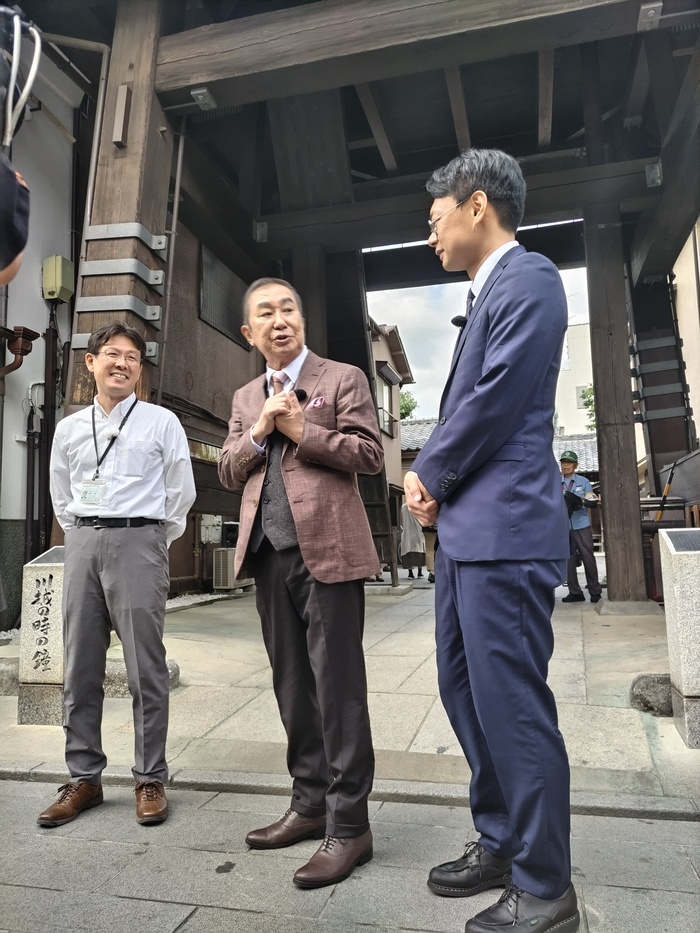 写真：街歩きロケ1