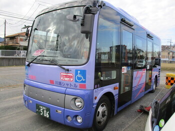 川越シャトル外観の写真