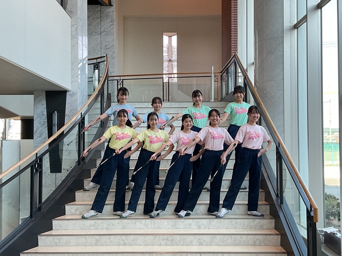星野学園中学校バトン部写真