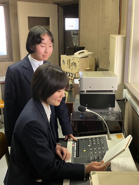 川越女子高校放送部写真
