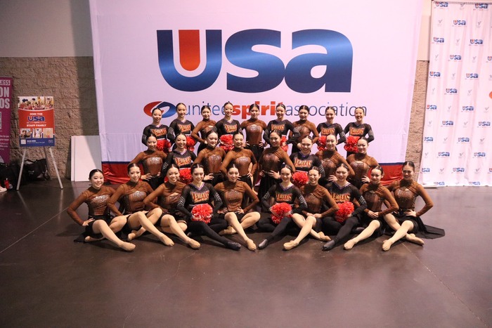 尚美学園大学女子チアダンス部写真