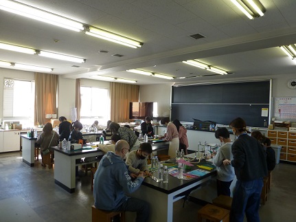 写真：理科実験体験（物理）