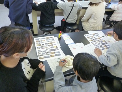 写真：理科実験体験（生物）