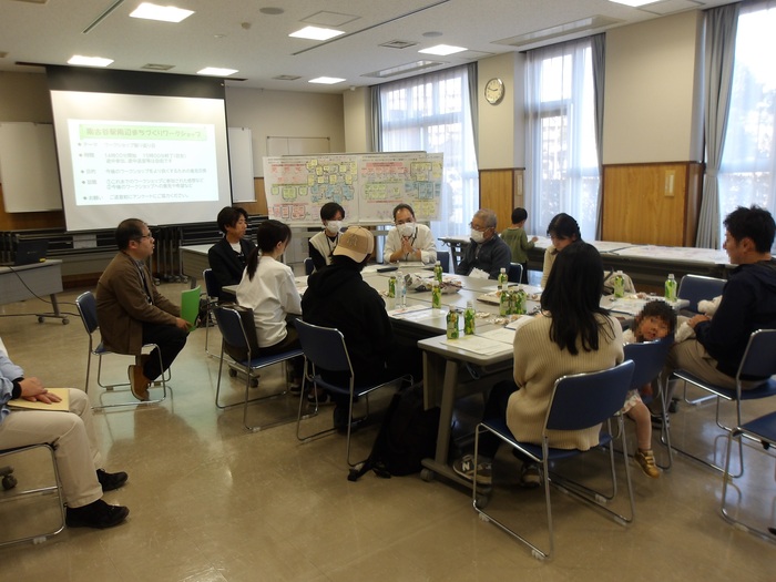 意見交換の様子を撮影した写真1