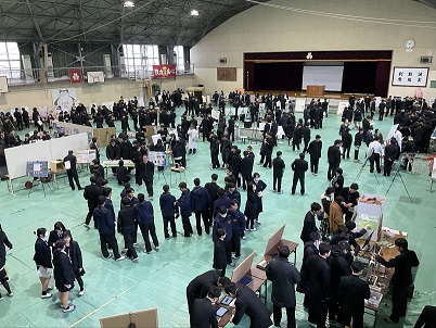 写真：5科合同課題研究発表会