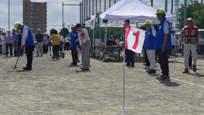 写真:グラウンドゴルフ大会参加の様子