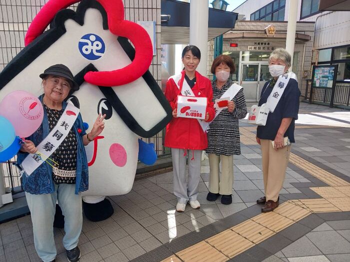 写真:募金活動の様子