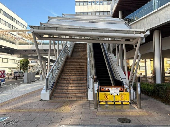 写真:故障中のエスカレーター