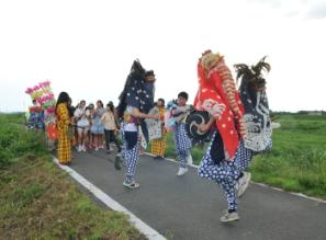 福田の獅子舞の写真